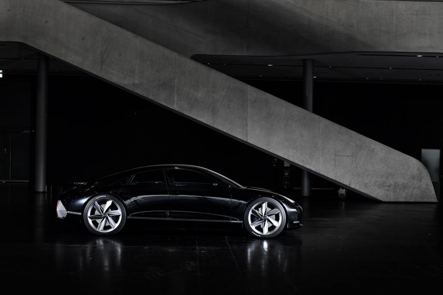  Hyundai Prophecy Concept 2020 года  (фото 43 из 56)